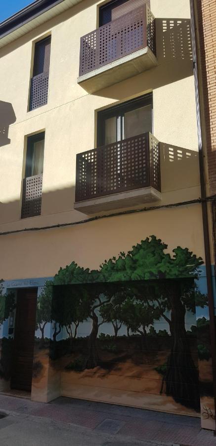Apartamentos Picasso Алькала-де-Энарес Экстерьер фото